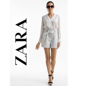 ZARA - High waisted white & navy striped shorts with front tie